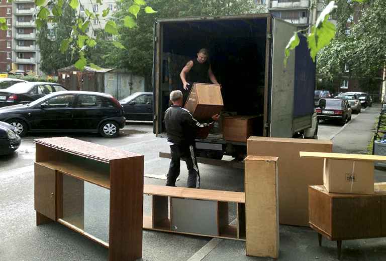 Заказ отдельного автомобиля для отправки вещей : Мебель и бытовая техника из Соликамска в Приморско-Ахтарска